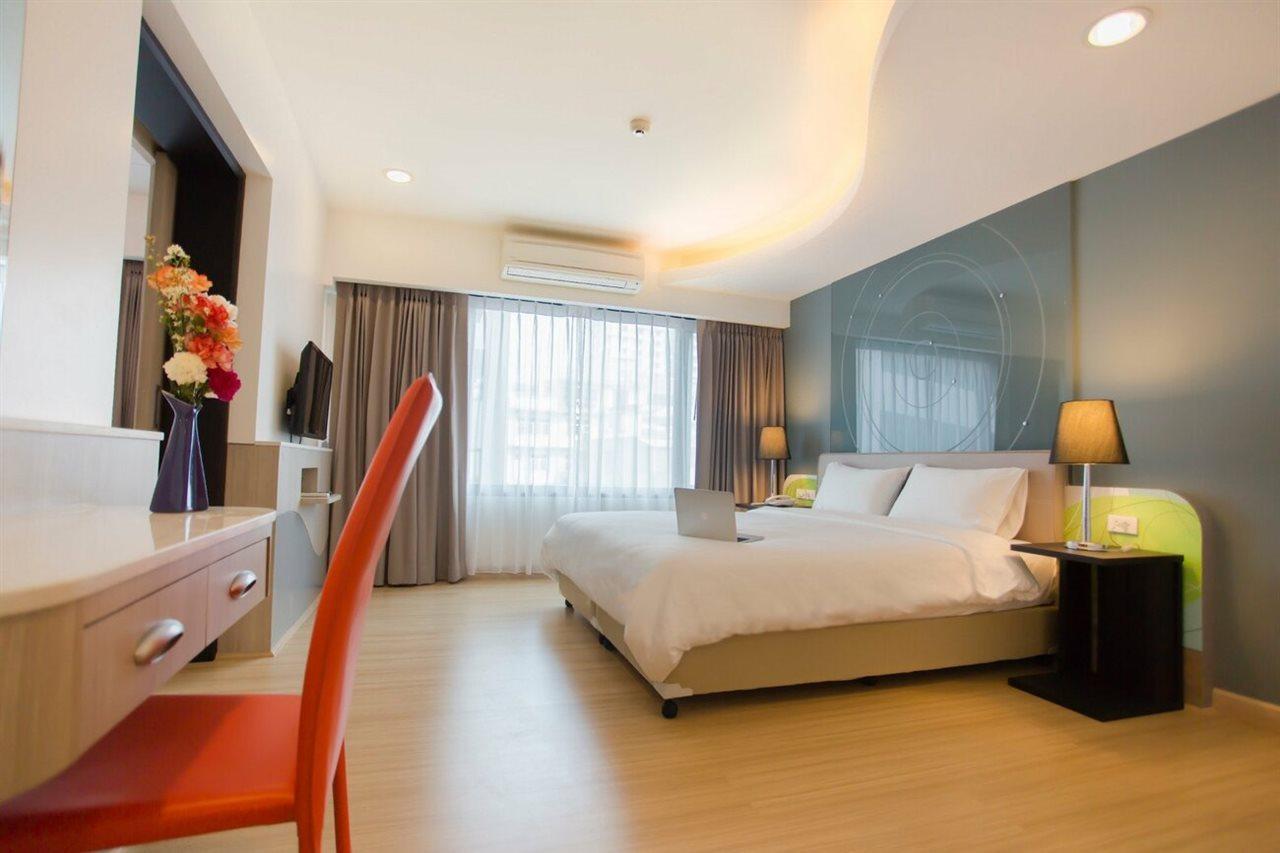 Grand Tower Inn Sathorn Hotel Bangkok Exteriér fotografie