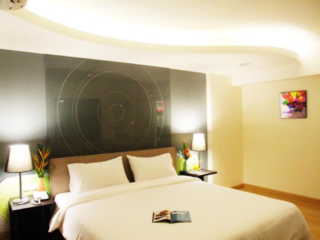 Grand Tower Inn Sathorn Hotel Bangkok Exteriér fotografie