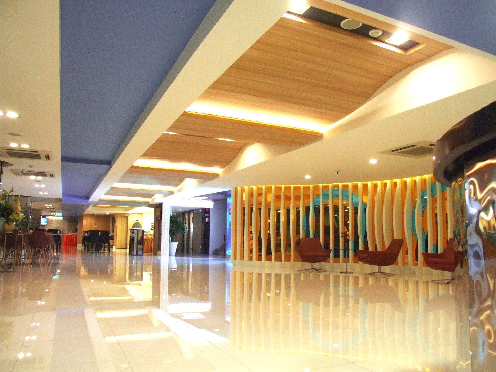 Grand Tower Inn Sathorn Hotel Bangkok Exteriér fotografie